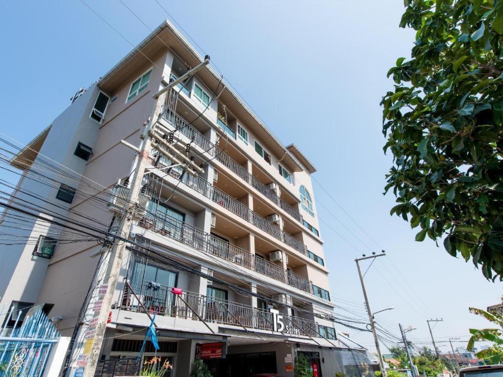 T5 Suites Паттайя Экстерьер фото