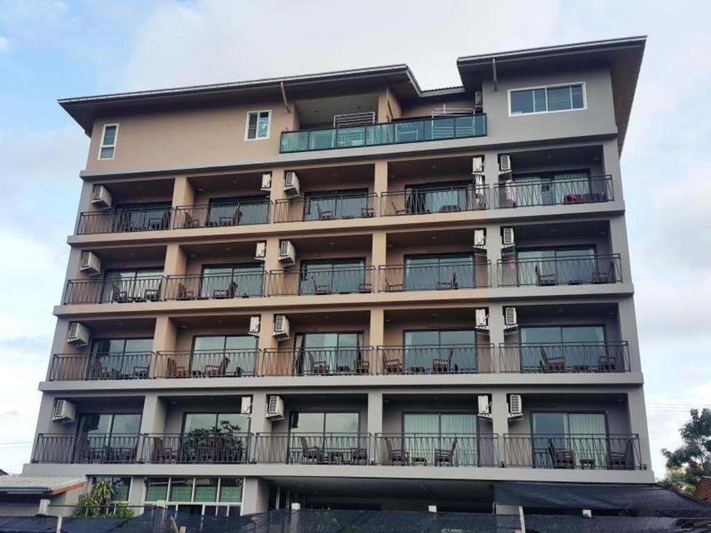 T5 Suites Паттайя Экстерьер фото