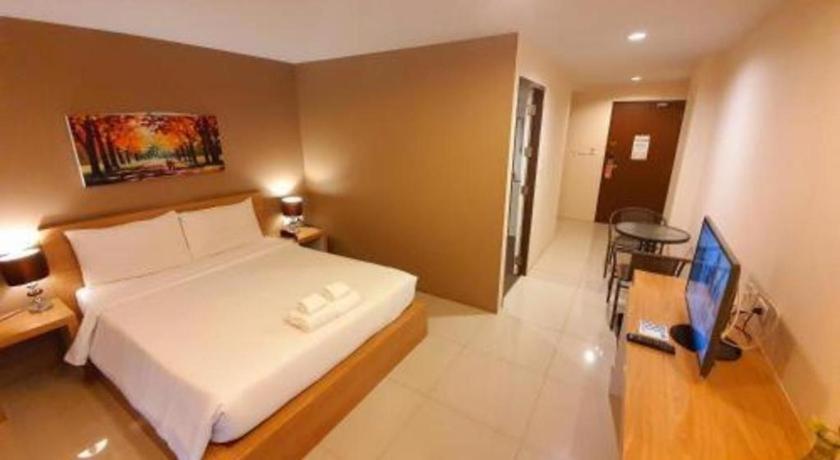 T5 Suites Паттайя Экстерьер фото